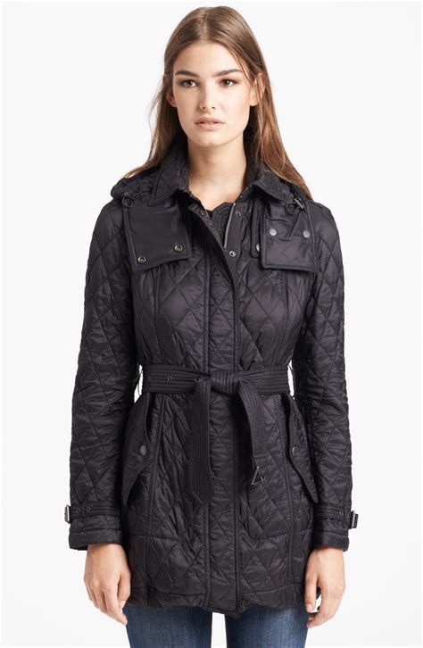 burberry black finsbridge belted quilted jacket